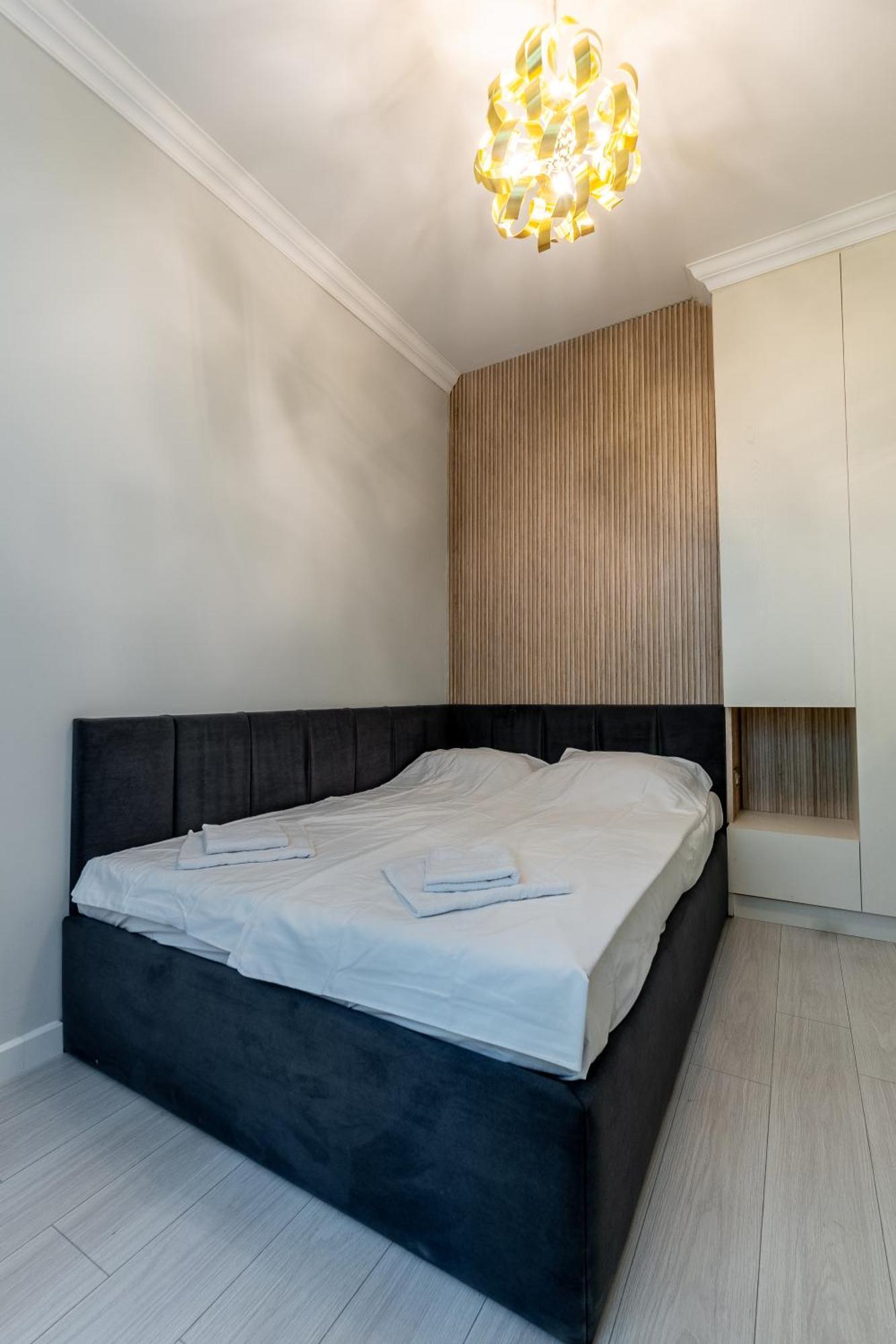 Appartamento Vitoshka Luxury 2-Br Retreat Sofia Esterno foto